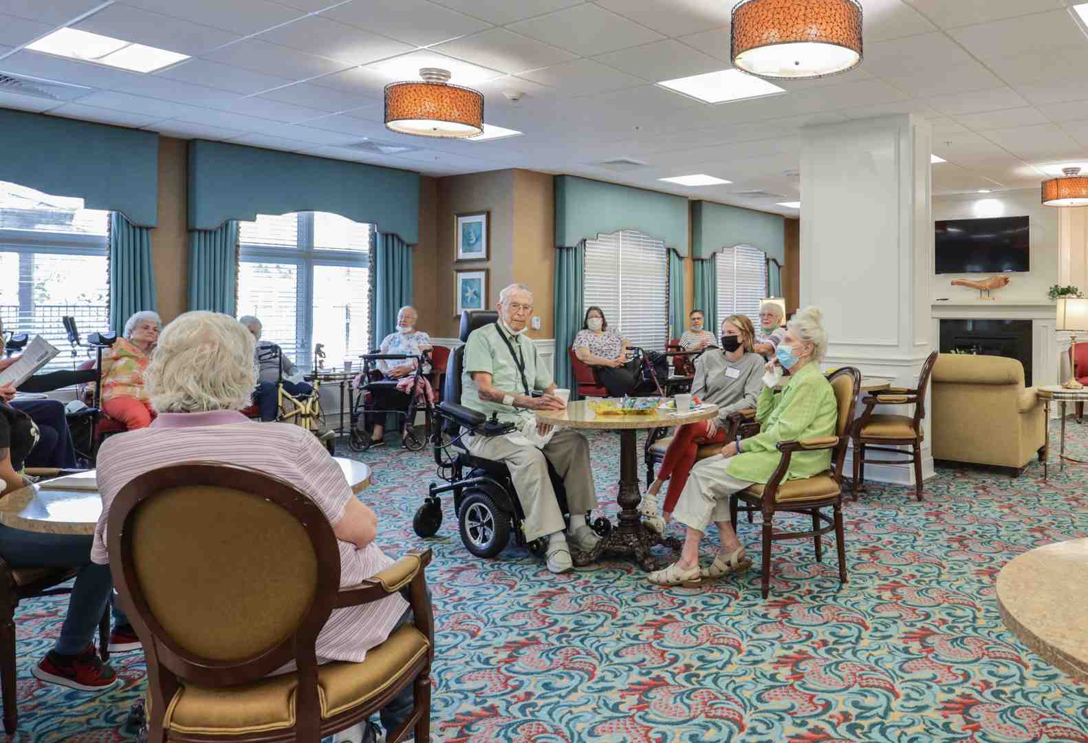 what services do memory care facilities provide